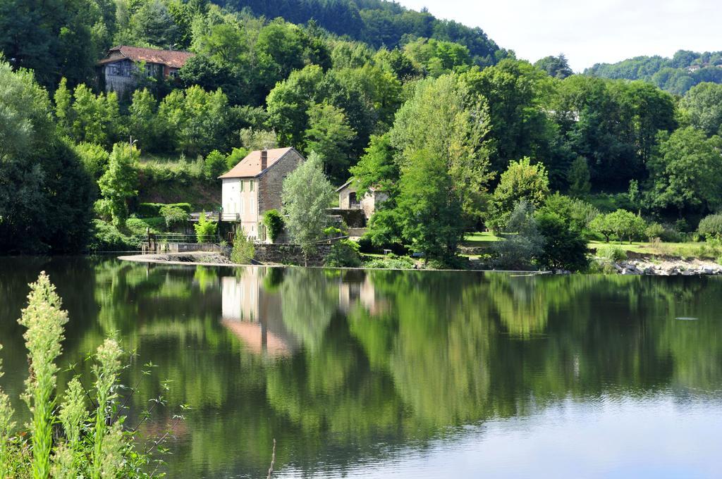 Готель Domaine Du Surgie Фіжак Екстер'єр фото